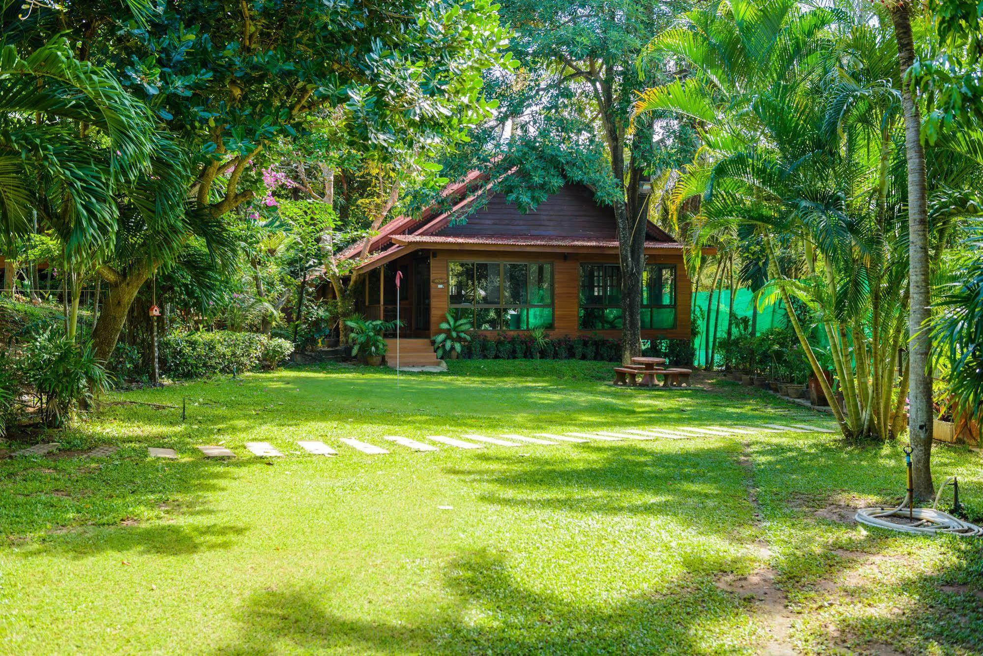 Baansuan Aokhai Beach Resort Маэ-Пим Экстерьер фото