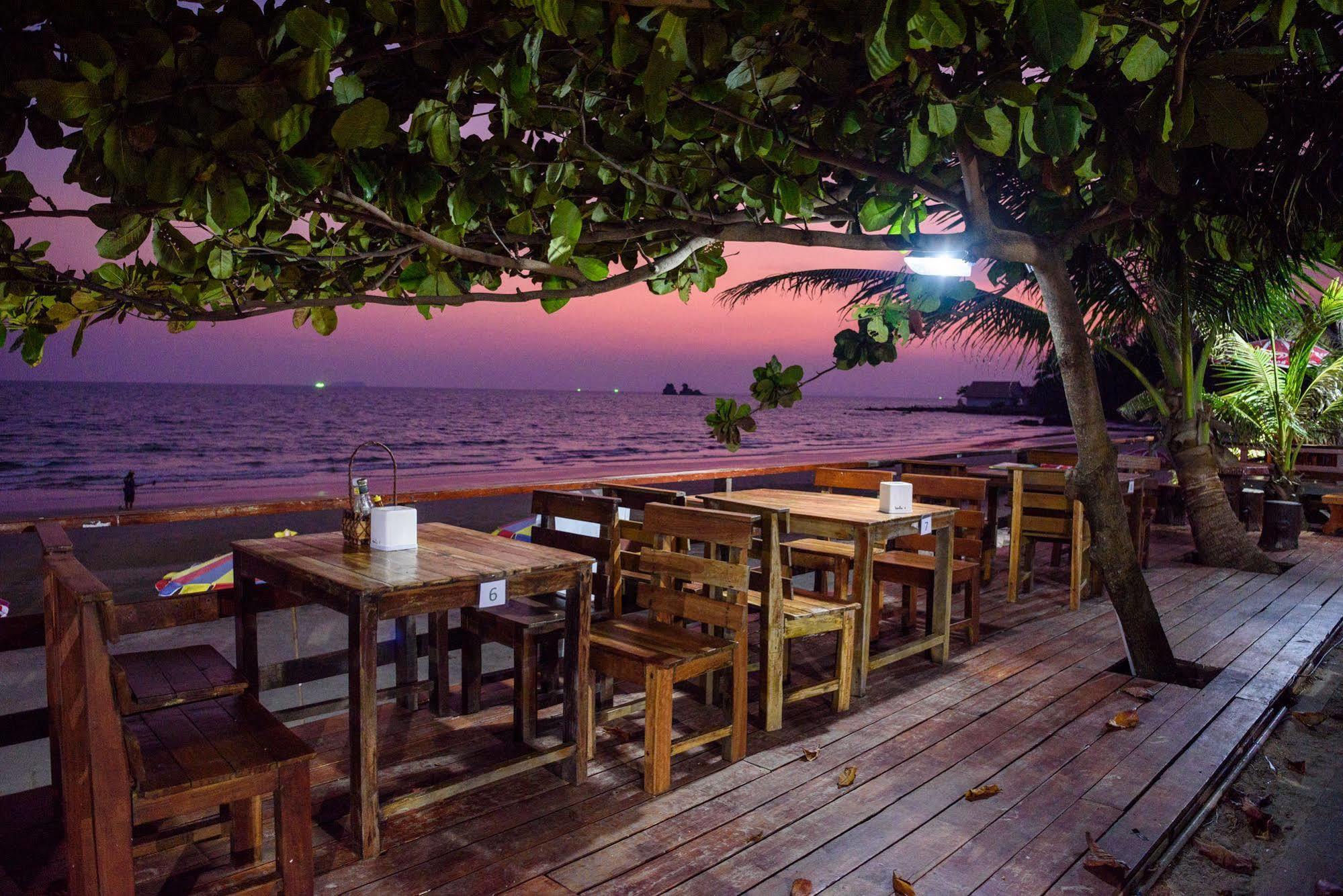 Baansuan Aokhai Beach Resort Маэ-Пим Экстерьер фото