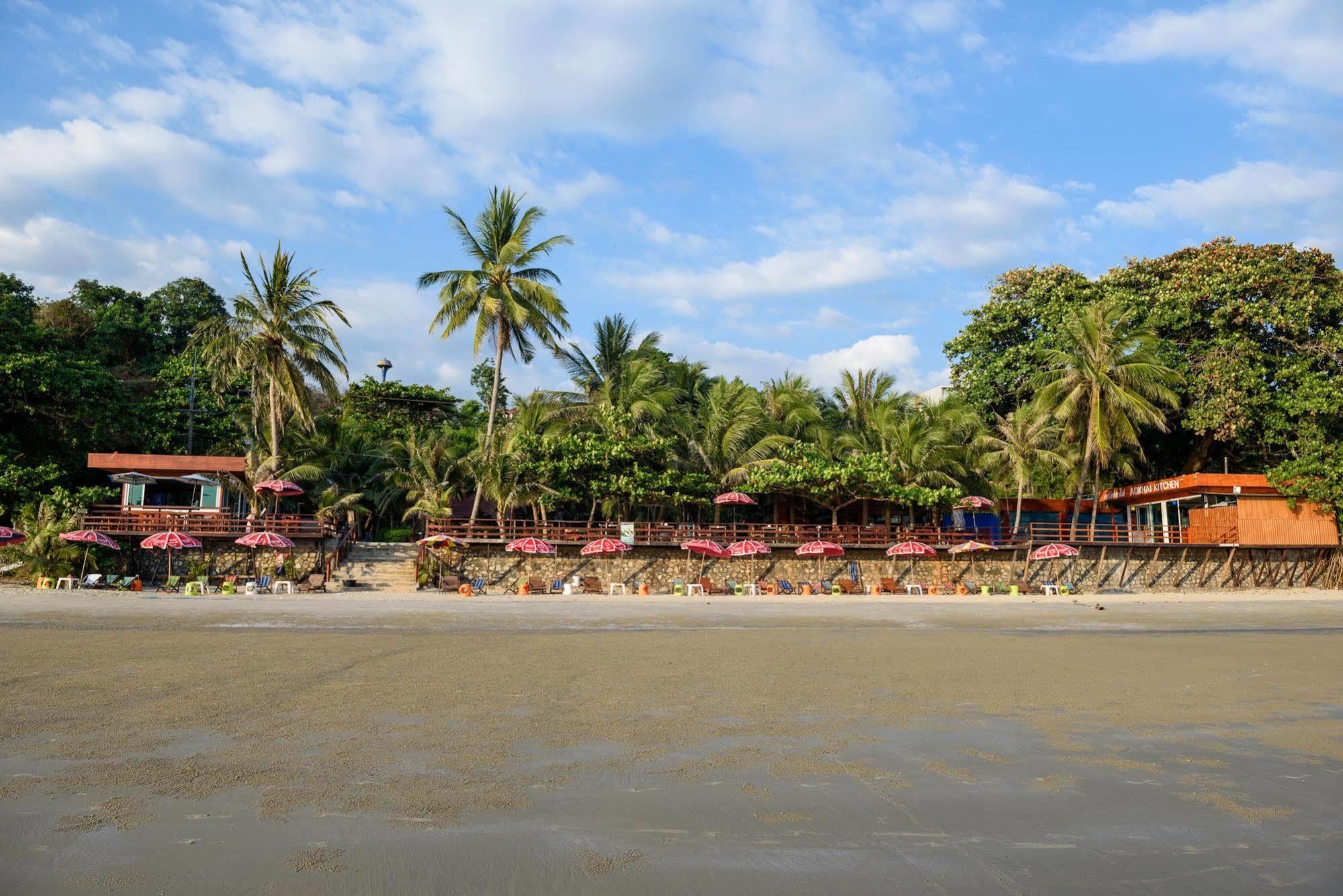 Baansuan Aokhai Beach Resort Маэ-Пим Экстерьер фото